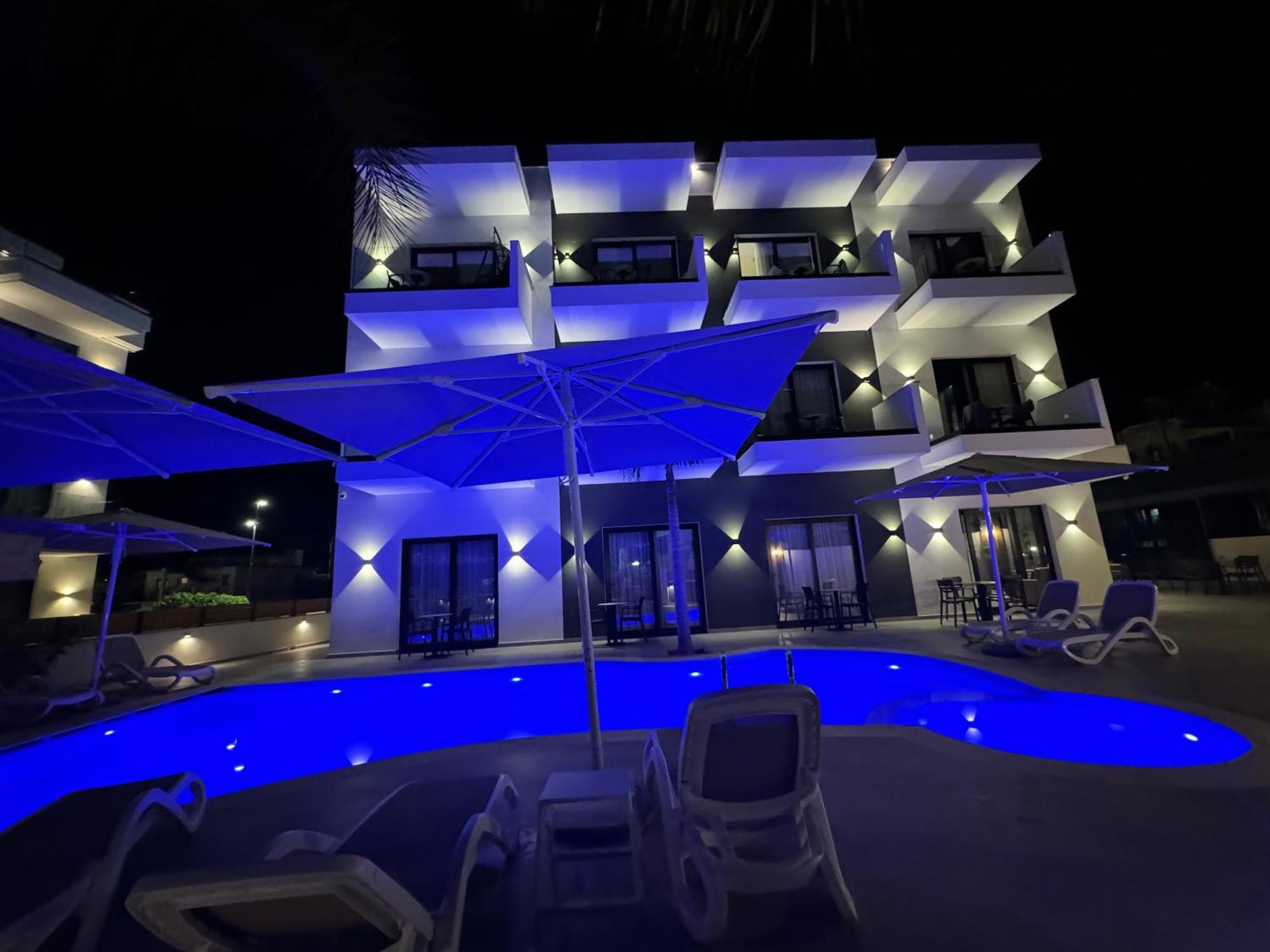 Absolute Hotel Ksamil Esterno foto